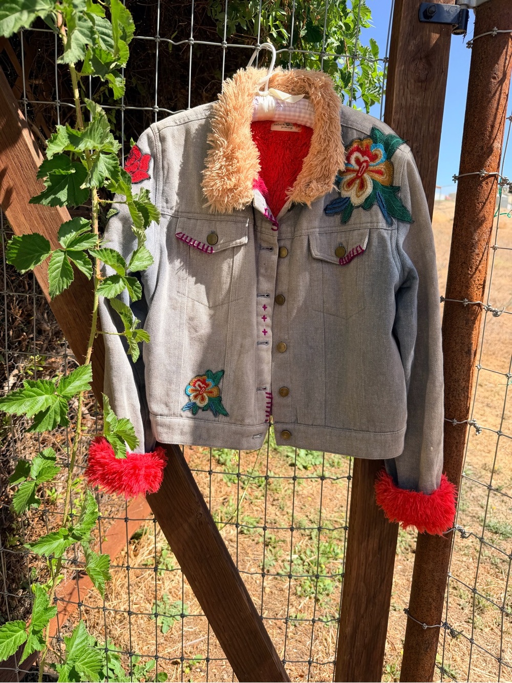 NATURAL LIFE Gray Jean Jacket with Red Faux-Fur Trim & Floral Embroidery